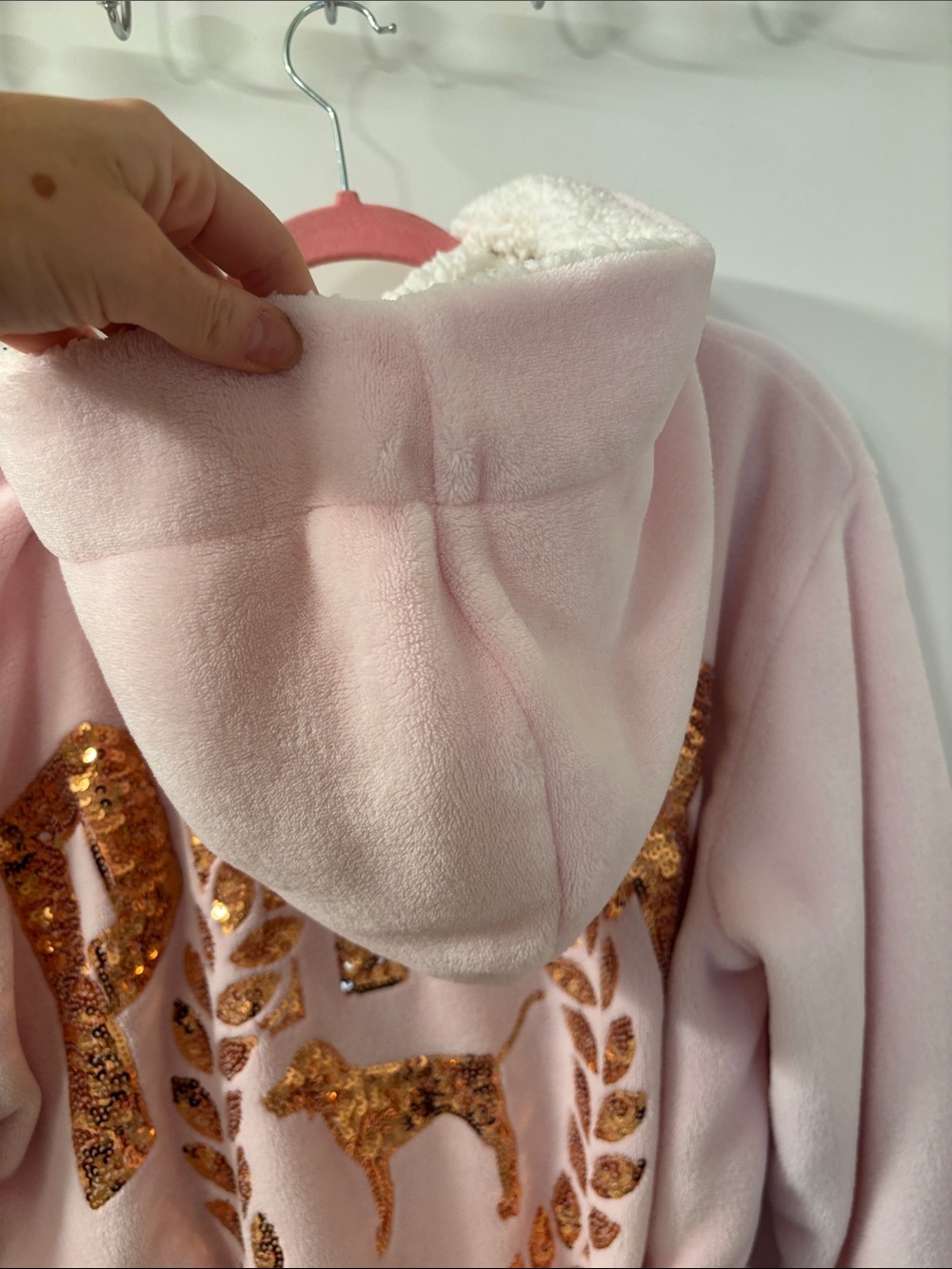 VS PINK Robe - Picture 4 of 6